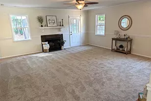 1024 Spring Villa Dr, Jacksonville, NC 28540 - Photo 3
