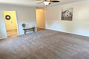 1024 Spring Villa Dr, Jacksonville, NC 28540 - Photo 5