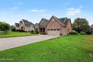 1404 Sunset Dr, Goldsboro, NC 27534 - Photo 3