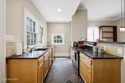 106 Castle Street, Wilmington, NC 28401 - Photo 13