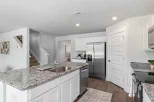 4330 Rough Stalk Ln, Castle Hayne, NC 28429 - Photo 11