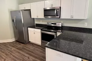 413 W 3rd St, Greenville, NC 27834 - Photo 19