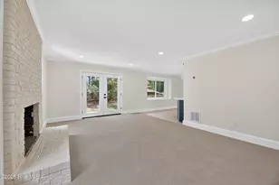 208 Dupont Cir, Greenville, NC 27858 - Photo 7