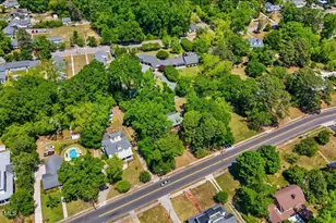 807 Fayetteville Rd, Rockingham, NC 28379 - Photo 21