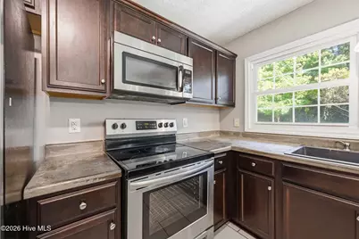 105 Vandergrift Drive, Jacksonville, NC 28540 - Photo 19