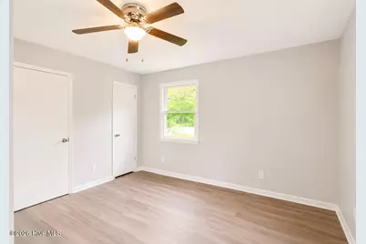 163 E Hudson Lane, Fayetteville, NC 28306 - Photo 15