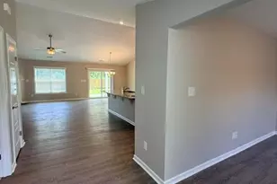 93 Robertson Ln, New Bern, NC 28560 - Photo 5