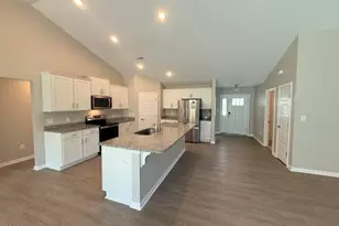 93 Robertson Ln, New Bern, NC 28560 - Photo 9