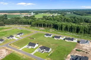 104 Mary Hopes Pl, Goldsboro, NC 27534 - Photo 9