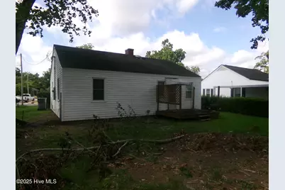 1009 E 6th Street, Lumberton, NC 28358 - Photo 3