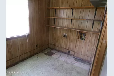 1009 E 6th Street, Lumberton, NC 28358 - Photo 5