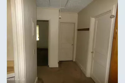 1009 E 6th Street, Lumberton, NC 28358 - Photo 9