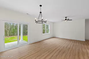 205 Doral Dr, Hampstead, NC 28443 - Photo 7