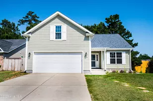 100 Lakeside Green Dr, New Bern, NC 28560 - Photo 1