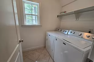 1932 Cambria Dr, Greenville, NC 27834 - Photo 7