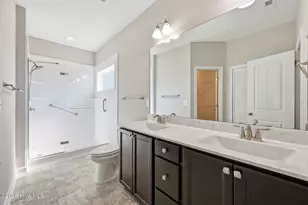 1301 Teakwood Dr, Greenville, NC 27834 - Photo 27