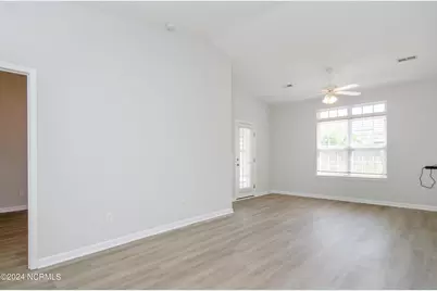6464 Bradbury Court, Wilmington, NC 28412 - Photo 5