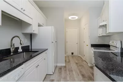 6464 Bradbury Court, Wilmington, NC 28412 - Photo 11