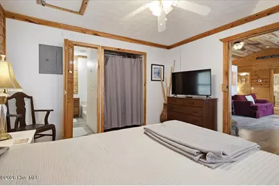 110 NE 72nd Street, Oak Island, NC 28465 - Photo 33