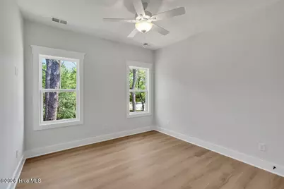 117 NE 17th Street, Oak Island, NC 28465 - Photo 27