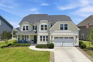 425 Lanyard Dr, Newport, NC 28570 - Photo 1