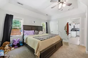 402 Satterfield Dr, New Bern, NC 28560 - Photo 19