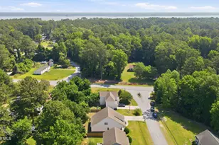 402 Satterfield Dr, New Bern, NC 28560 - Photo 41