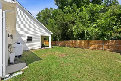 402 Satterfield Drive, New Bern, NC 28560 - Photo 25