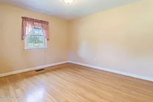 593 Singletary Mill Pond Rd, Bladenboro, NC 28320 - Photo 15