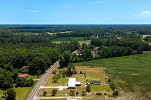 593 Singletary Mill Pond Rd, Bladenboro, NC 28320 - Photo 37