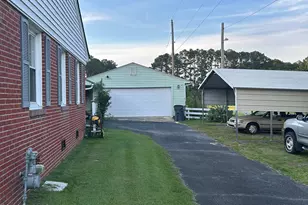 411 E Green St, Macclesfield, NC 27852 - Photo 5
