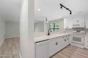 1713 S 41st St, Wilmington, NC 28403 - Photo 5