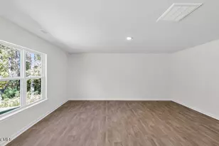 114 Claude St, La Grange, NC 28551 - Photo 9