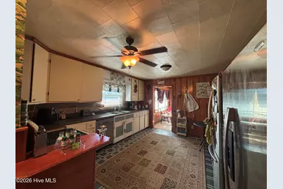 4086 Collins Drive, Lumberton, NC 28358 - Photo 11