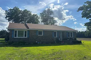 4086 Collins Dr, Lumberton, NC 28358 - Photo 3