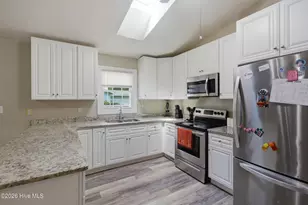 804 Plantation Dr, New Bern, NC 28562 - Photo 11