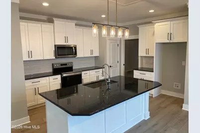 408 Summit Street, Aberdeen, NC 28315 - Photo 5
