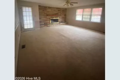 1005 Sioux Drive, Jacksonville, NC 28540 - Photo 7