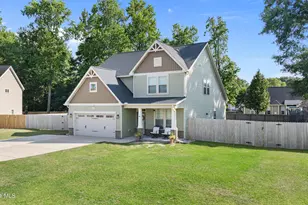 107 E Berkshire Ct, Goldsboro, NC 27530 - Photo 3