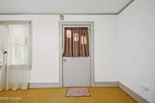 1401 Marr Ave, Elizabeth City, NC 27909 - Photo 7