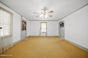 1401 Marr Ave, Elizabeth City, NC 27909 - Photo 9