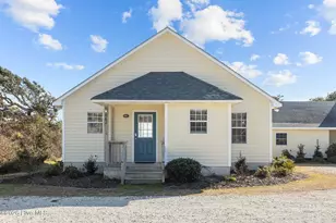 662 Island Rd, Harkers Island, NC 28531 - Photo 3