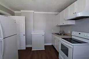608 Hudson St, Greenville, NC 27834 - Photo 5