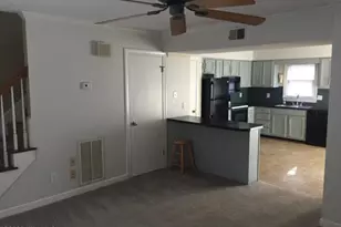 110 N Elm St, Greenville, NC 27858 - Photo 3