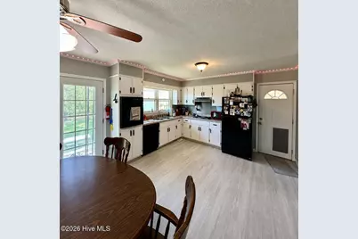 1073 Old Baker Road, Maxton, NC 28364 - Photo 3