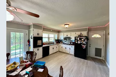 1073 Old Baker Road, Maxton, NC 28364 - Photo 3