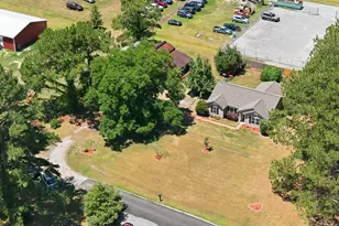 440 Larry Ln, Greenville, NC 27858 - Photo 11