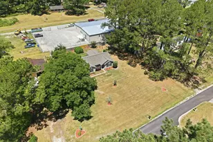 440 Larry Ln, Greenville, NC 27858 - Photo 7