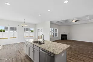 807 Maritime Wy, Jacksonville, NC 28546 - Photo 9