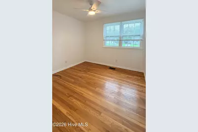 412 Seminole Trail, Jacksonville, NC 28540 - Photo 9